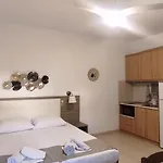 Lejlighed Efi *